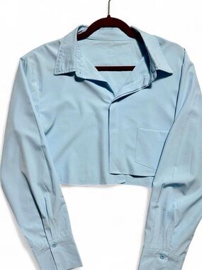 Baby Blue Cropped Long Sleeve Button-Down Shirt Asymmetric Crop Top Medium